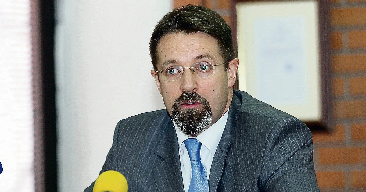 Branislav Ristivojević ne zaslužuje da bude dekan